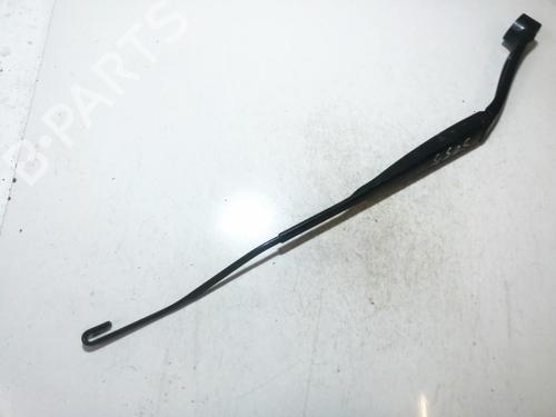 Used Front windshield wiper arm Front windshield wiper arm SUZUKI VITARA (LY) 1.6 (APK 416) (120 hp) 33516818 33516818