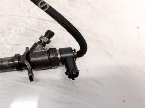 Injector VOLVO S60 I (384) D5 | BP36524691M100 - Image 2