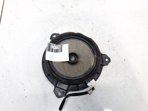 Used Speaker Speaker TOYOTA YARIS (_P9_) 1.4 D-4D (NLP90_, NLP90R) (90 hp) 32583974 32583974