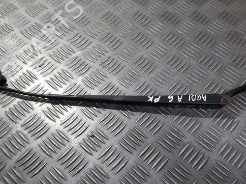 front-windshield-wiper-arm-audi-a6-c5-4b2-4b4-1997-1998-1999-2000-2001-2002-2003-2004-2005-33490790 main image