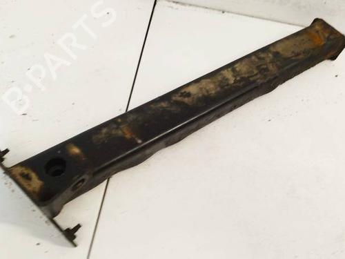 Used Front bumper bracket Front bumper bracket 39181574 39181574