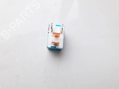Electronic sensor TOYOTA RAV 4 III (_A3_) 2.2 D 4WD (ALA30_, ALA30R) | BP33521034M84 - Image 2