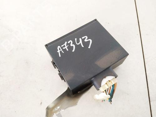 Used Electronic module PEUGEOT 107 (PM_, PN_) 1.0 (68 hp) 32894446