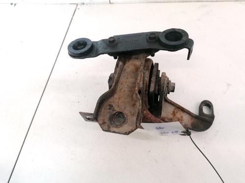 Used Engine mount Engine mount FORD MONDEO I (GBP) 1.8 i 16V (115 hp) 32881886 32881886