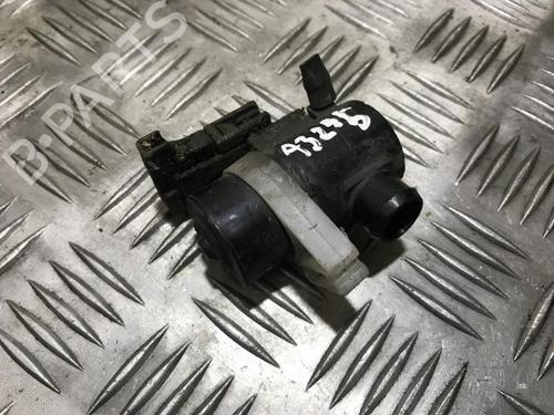 Used Washer pump Washer pump MAZDA DEMIO (DW) 1.3 16V (DW3W, DW19) (63 hp) 35676394 35676394