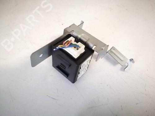 Used Electronic module NISSAN MURANO I (Z50) 3.5 4x4 (234 hp) 32584118