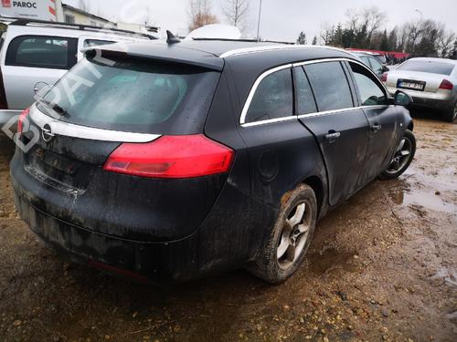 Fuse box OPEL INSIGNIA A (G09) 2.0 CDTI (68) | BP32583740E1