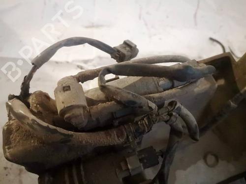 washer-pump-citroen-c5-iii-rd_-2008-2009-2010-2011-2012-2013-2014-2015-2016-2017-35286631 main image