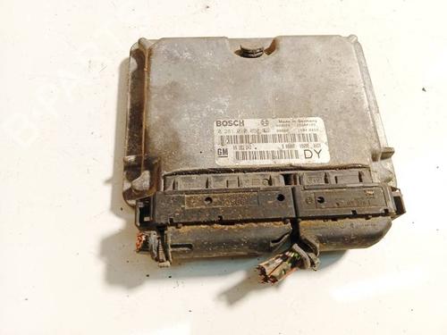 engine-control-unit-ecu-opel-zafira-a-mpv-t98-1999-2000-2001-2002-2003-2004-2005-2006-32969824 main image
