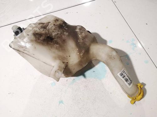 Used Windscreen washer tank Windscreen washer tank 37626162 37626162