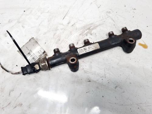 Used Injection rail Injection rail 35293072 35293072