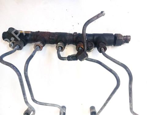 Used Injection rail Injection rail TOYOTA AVENSIS VERSO (_M2_) 2.0 D (CLM20_, CLM20R) (116 hp) 35355522 35355522