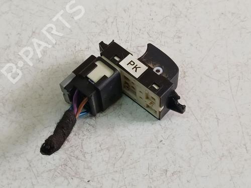 switch-chevrolet-captiva-c100-c140-2006-32531999 main image