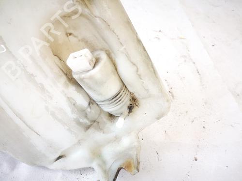 washer-pump-vw-vento-1h2-1991-1992-1993-1994-1995-1996-1997-1998-1999-2000-35601186 main image
