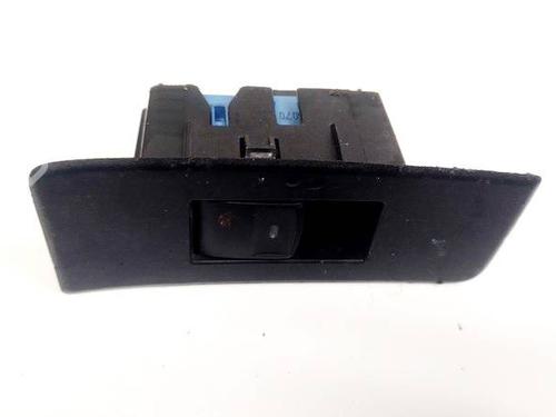 switch-toyota-verso-_r2_-2009-2010-2011-2012-2013-2014-2015-2016-2017-2018-32610218 main image