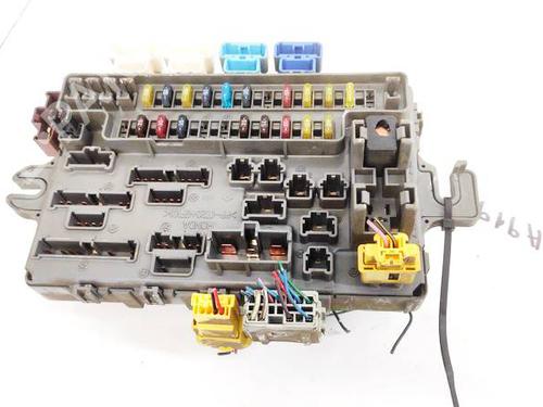 Used Fuse box Fuse box HONDA JAZZ II (GD_, GE3, GE2) 1.3 iDSi (GD1) (86 hp) 32960419 32960419