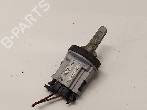 Used Electronic module Electronic module SKODA SUPERB II (3T4) 1.8 TSI (160 hp) 34746938 34746938