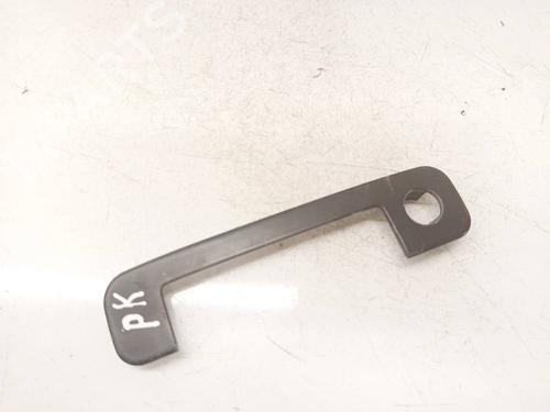 Used Front left exterior door handle Front left exterior door handle AUDI 80 B4 Saloon (8C2) 2.0 E (115 hp) 34740511 34740511