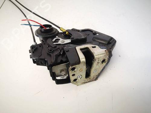 Højre bagtil lås Højre bagtil lås TOYOTA COROLLA Verso (_E12_) 2.0 D-4D (CDE120_, CDE120R) (90 hp) 34782698 34782698