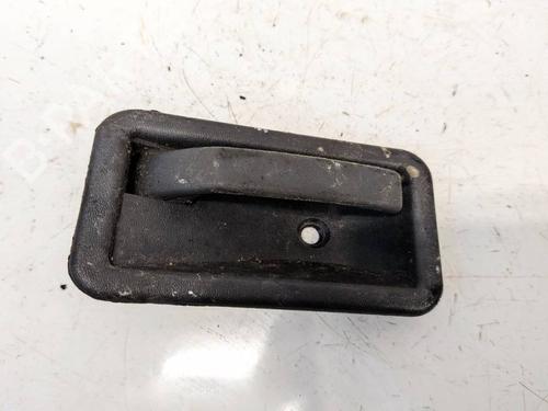 Højre bagtil invendig håndtag Højre bagtil invendig håndtag RENAULT CLIO I (B/C57_, 5/357_) 1.4 (B57J, C57J, B57P) (75 hp) 36586288 36586288