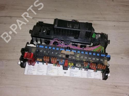 Used Fuse box Fuse box BMW 3 (E46) 316 i (105 hp) 33480543 33480543