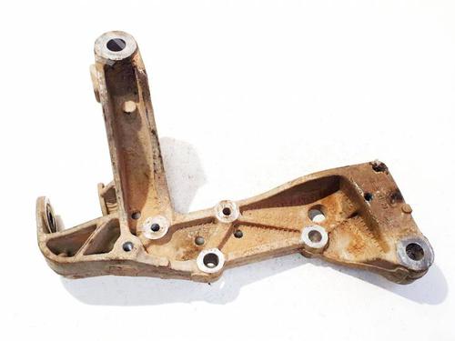Used Right front suspension arm Right front suspension arm VW GOLF V (1K1) 1.9 TDI (90 hp) 38528687 38528687