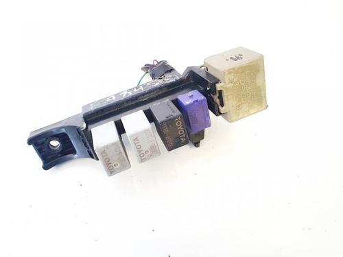 fuse-box-toyota-avensis-_t25_-2003-2004-2005-2006-2007-2008-32900901 main image