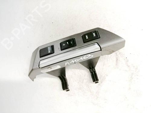 Used Steering wheel controls Steering wheel controls 35055158 35055158