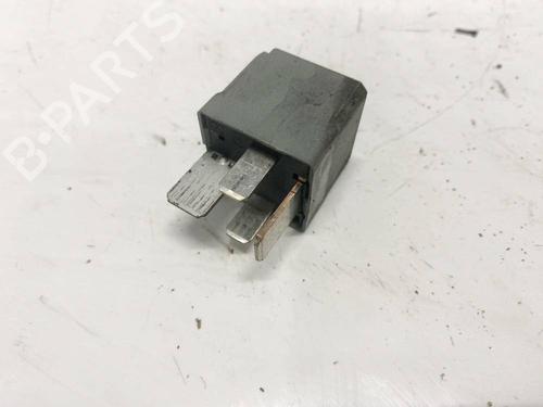Electronic sensor FORD MONDEO IV (BA7) 1.8 TDCi | BP32575240M84 - Image 2