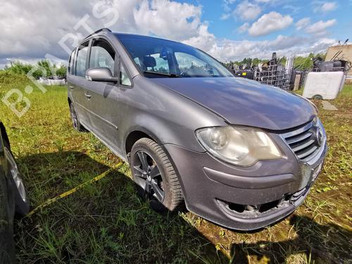 Brugte VW TOURAN (1T1, 1T2) 2.0 TDI 16V 4757911