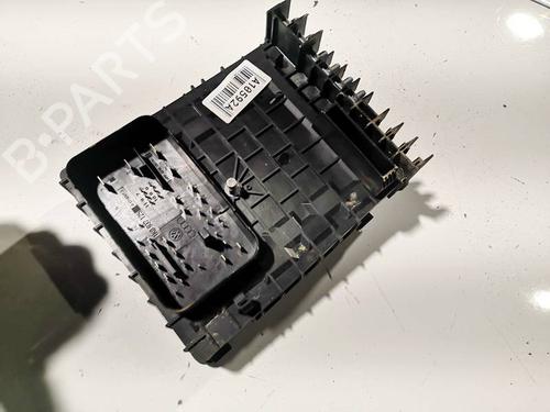 Used Fuse box Fuse box SKODA OCTAVIA II (1Z3) 1.8 TSI (160 hp) 32554042 32554042