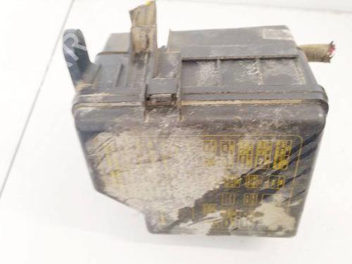 Used Fuse box Fuse box 37677429 37677429