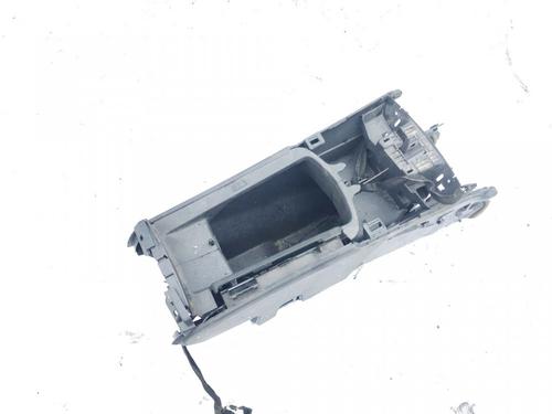 Used Armrest / Center console Armrest / Center console 35630089 35630089