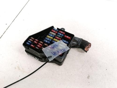 Used Fuse box Fuse box VW GOLF IV (1J1) 1.9 TDI (90 hp) 33082286 33082286