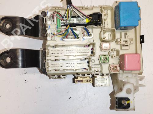 Used Fuse box Fuse box 32931108 32931108