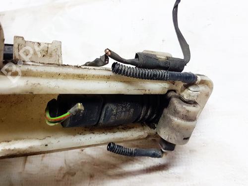 washer-pump-vw-passat-b6-3c2-2005-2006-2007-2008-2009-2010-2011-35874954 main image