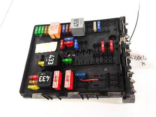 Used Fuse box Fuse box VW GOLF PLUS V (5M1, 521) 1.6 FSI (115 hp) 32934298 32934298
