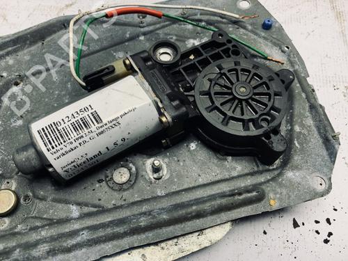 Used Right front window motor Right front window motor 35565360 35565360