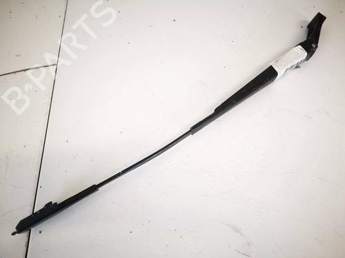 Used Front windshield wiper arm Front windshield wiper arm 32587995 32587995