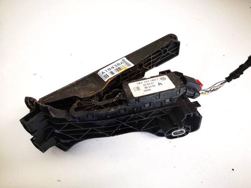 Used Pedal Pedal VW GOLF V (1K1) 1.6 (102 hp) 34975596 34975596