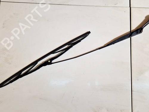 Used Front windshield wiper arm Front windshield wiper arm 32574188 32574188