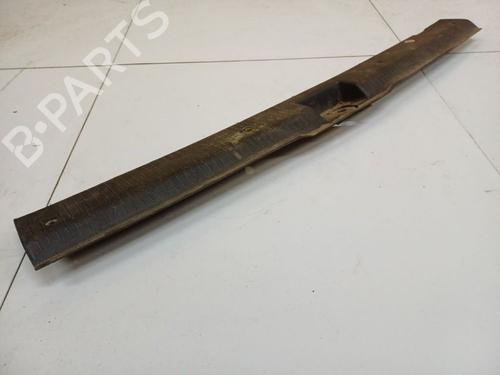 Trinbræt Trinbræt OPEL ZAFIRA A MPV (T98) 2.0 DI 16V (F75) (82 hp) 34768804 34768804