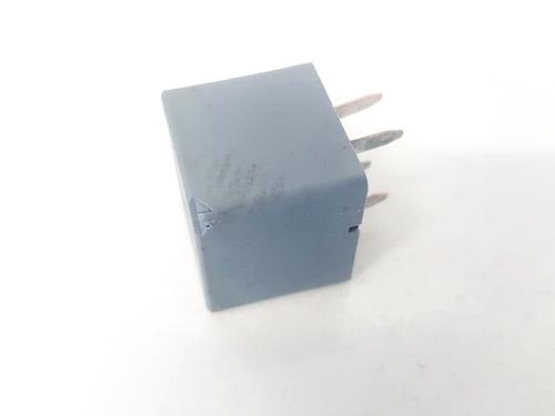 other-kia-carens-iii-mpv-un-2006-2007-2008-2009-2010-2011-2012-2013-33066202 main image