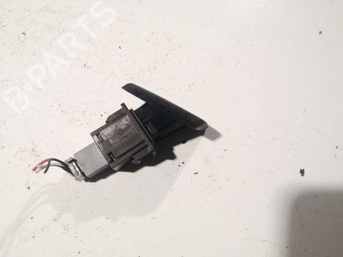 Warning switch TOYOTA YARIS (_P9_) 1.4 D-4D (NLP90_, NLP90R) | BP35000683I22 - Image 2