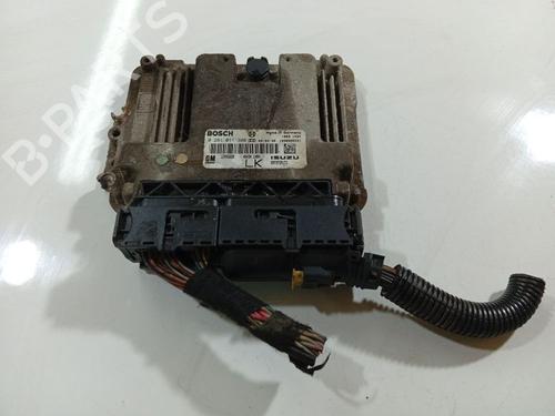 Used Engine control unit (ECU) Engine control unit (ECU) OPEL ASTRA H (A04) 1.7 CDTI (L48) (80 hp) 32531650 32531650