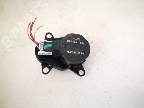 Used Electronic module Electronic module SAAB 9-5 Estate (YS3E) 1.9 TiD (150 hp) 32921670 32921670