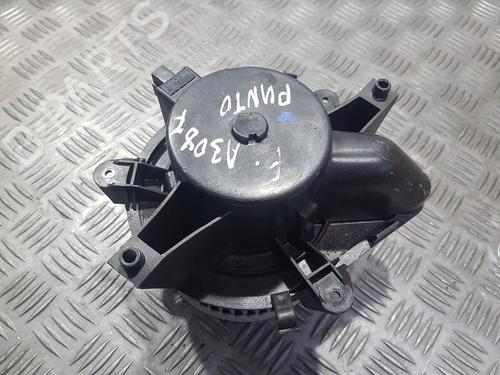 Used Heater blower motor Heater blower motor FIAT PUNTO (188_) 1.2 60 (188.030, .050, .130, .150, .230, .250) (60 hp) 35664231 35664231