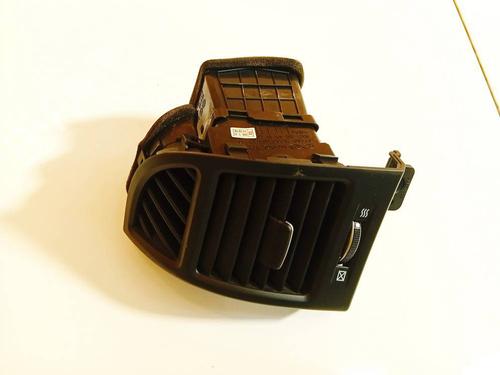 Used Air vent Air vent HYUNDAI SANTA FÉ II (CM) 2.2 CRDi GLS (150 hp) 32561445 32561445