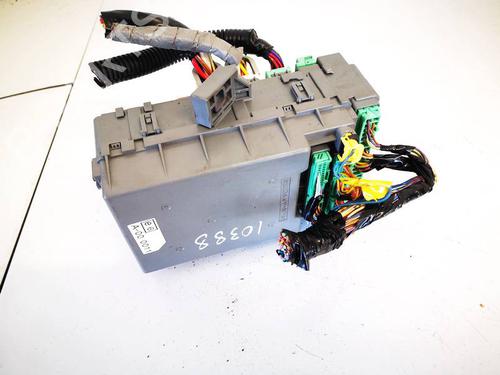 Used Fuse box HONDA CR-V III (RE_) 2.2 i-CTDi 4WD (RE6) (140 hp) 32579486