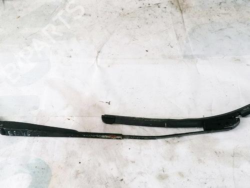 Used Front windshield wiper arm Front windshield wiper arm 33072860 33072860